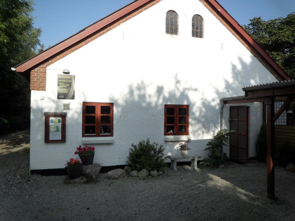 Villa Lille Degnbol Exterior foto